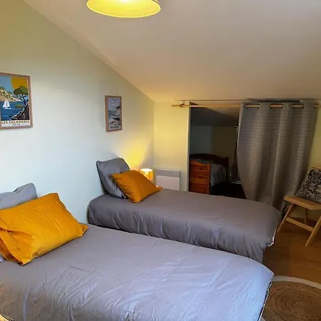 T4 En Duplex, Vue Et Piscine *